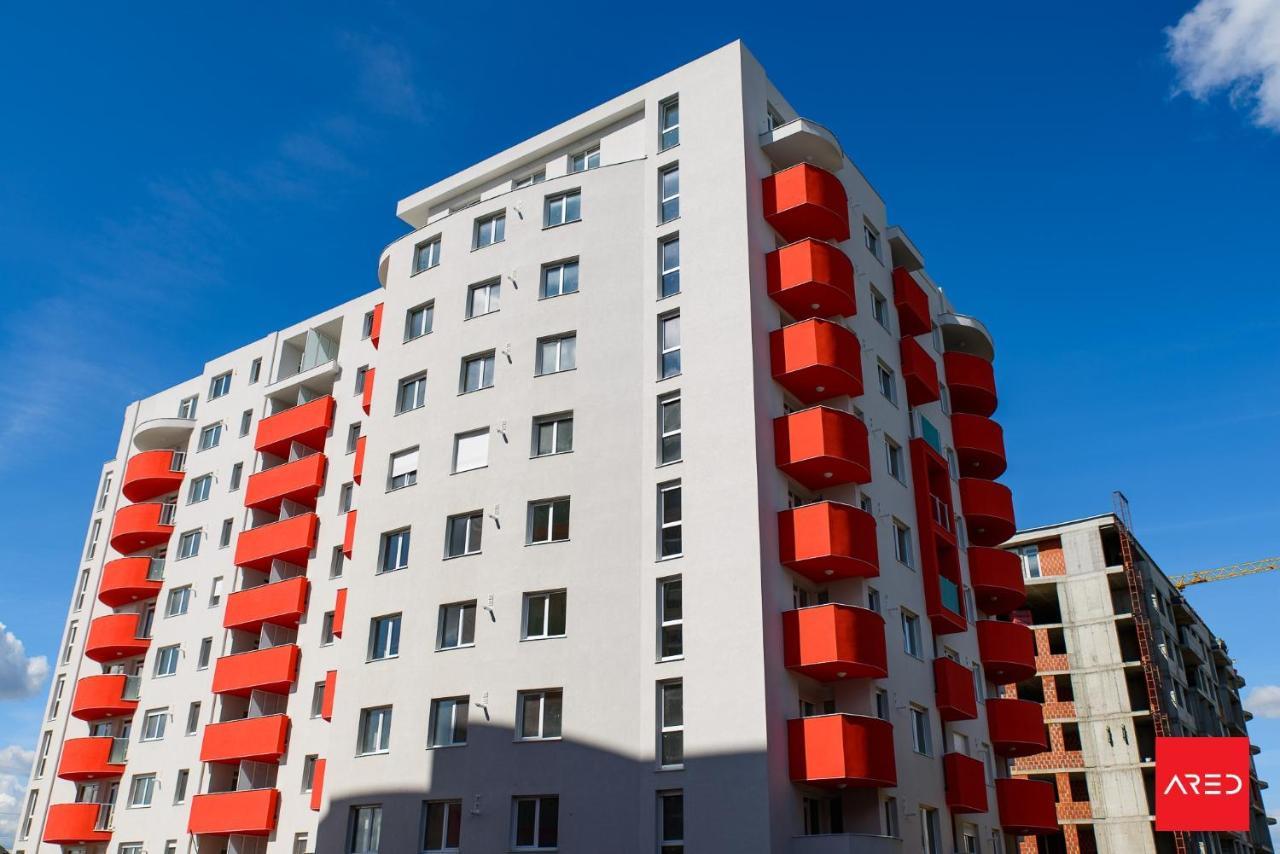 Lowcost Tryp Leilighet Oradea Eksteriør bilde